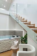 Aeolian Spirit Suites