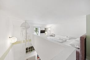 The Room 44
