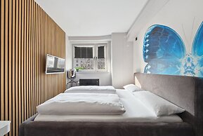 The Room 44