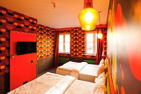 Sleephotels 1970's
