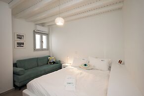 CAVO BLUE VILLAS