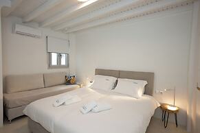 CAVO BLUE VILLAS