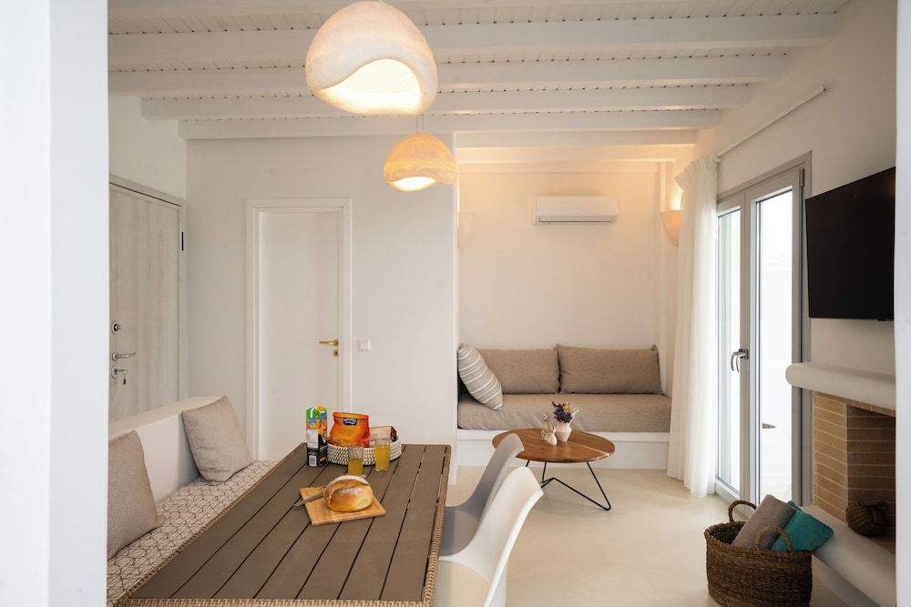 CAVO BLUE VILLAS
