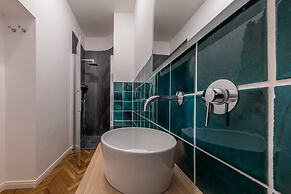 L'Incanto House