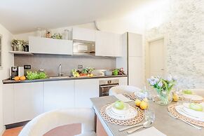 Cecilia House in Lucca