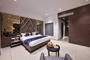 Clubhouse Hotel Morbi