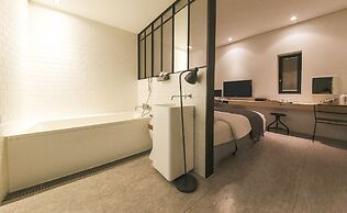 Ami Boutique Hotel