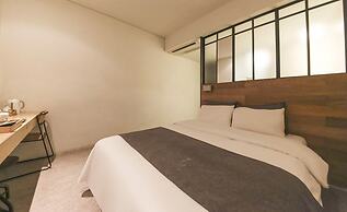 Ami Boutique Hotel