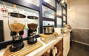 Ami Boutique Hotel