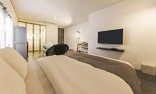 Ami Boutique Hotel