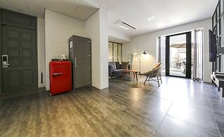 Ami Boutique Hotel