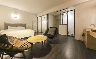 Ami Boutique Hotel