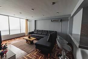 San Pedro Apartments