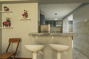 San Pedro Apartments