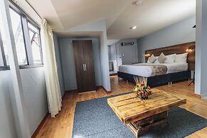 San Pedro Apartments
