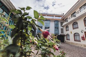 San Pedro Apartments