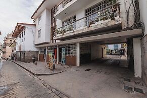 San Pedro Apartments