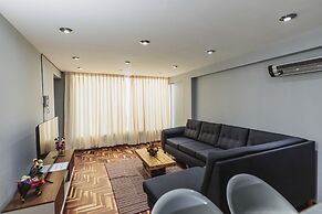 San Pedro Apartments