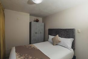 San Pedro Apartments