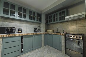 San Pedro Apartments