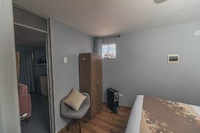 San Pedro Apartments