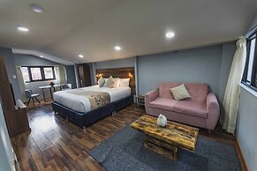 San Pedro Apartments