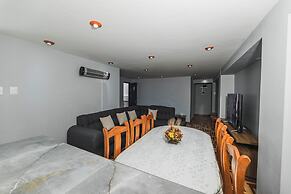 San Pedro Apartments