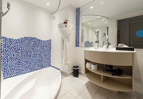 RESIDENCE CAP WINSTON