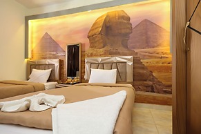 Nefertiti pyramids