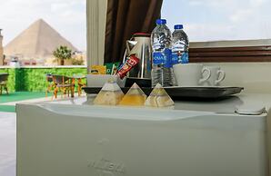 Nefertiti pyramids