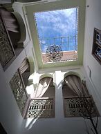 Dar Le Monde