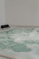 Nuca Mykonos