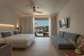 Nuca Mykonos