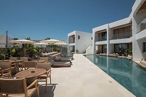 Nuca Mykonos