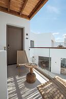 Nuca Mykonos