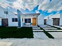 4BR 14 pax Twin Villa-Bbq & private pool