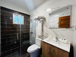 4BR 14 pax Twin Villa-Bbq & private pool