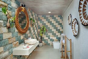 Amaya Sebatu Villa