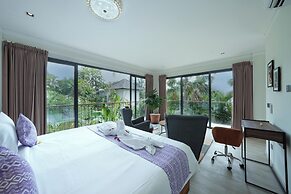 Twin Villas Drupadi 8Br Seminyak