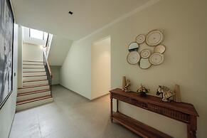 Twin Villas Drupadi 8Br Seminyak