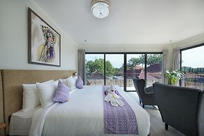 Twin Villas Drupadi 8Br Seminyak