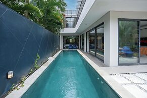 Twin Villas Drupadi 8Br Seminyak