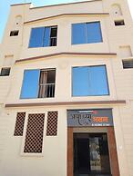 Hotel Ayodhya Bhwan
