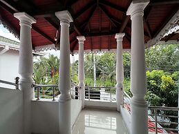 Villa Hirunika
