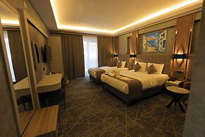 MİR EMİR HOTEL