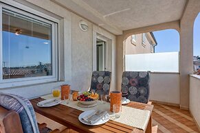 Apartment Jakara