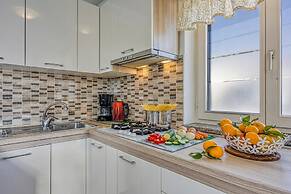 Apartment Jakara