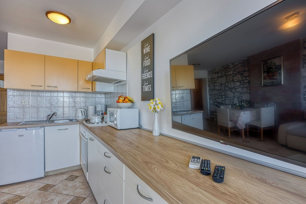 Apartment Jakara