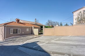 Apartment Jakara