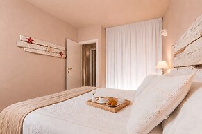 Dimora Apartments